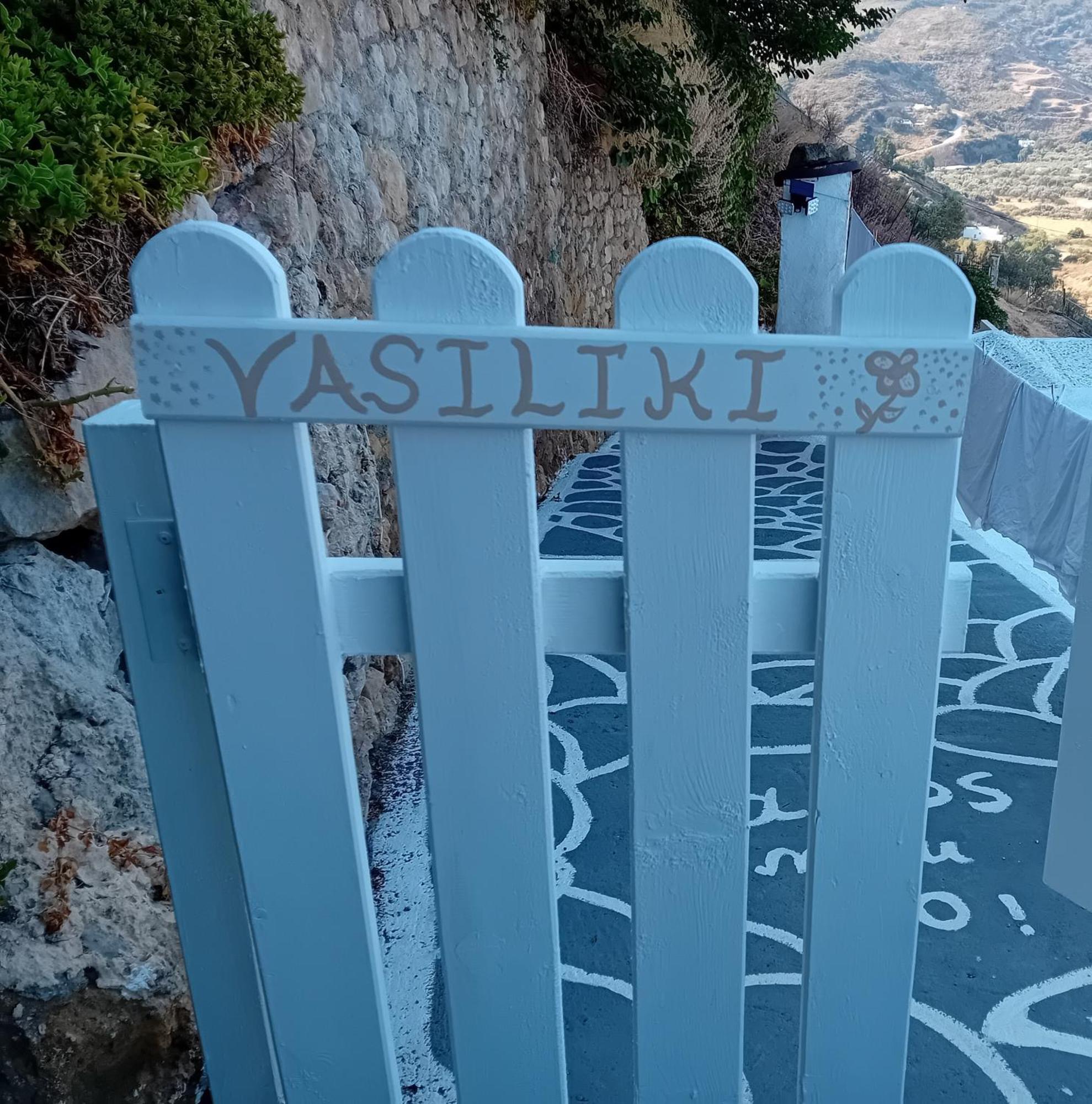 Vasiliki Skyros Castle View Villa Bagian luar foto