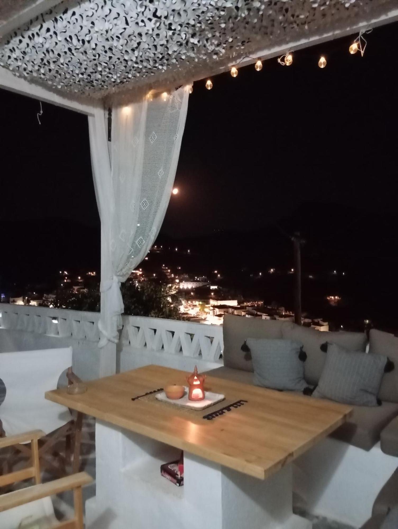 Vasiliki Skyros Castle View Villa Bagian luar foto